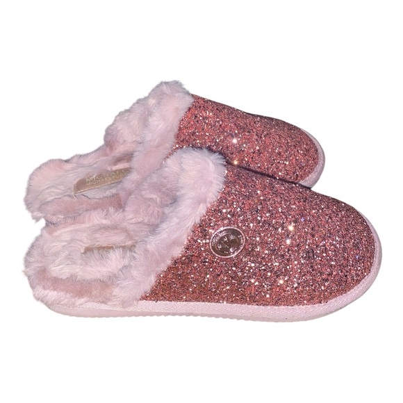 Michael Kors Shoes - Michael Kors Janis Slippers